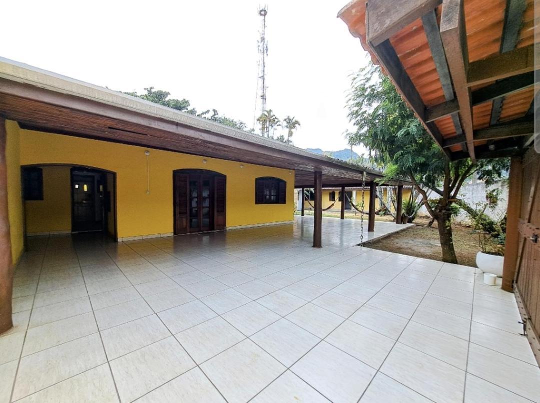 Casa Daslis Espacosa E Bem Localizada Сао Себастиао Стая снимка